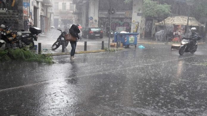 Πρώτη απόπειρα αστάθειας στην Ελλάδα. Πρόγνωση καιρού για αύριο Τετάρτη 04/05/2022.